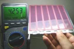 Nova clula fotovoltaica DSC gera at 4 volts