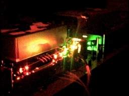 Descoberto estado da matria que mescla raios laser com supercondutores