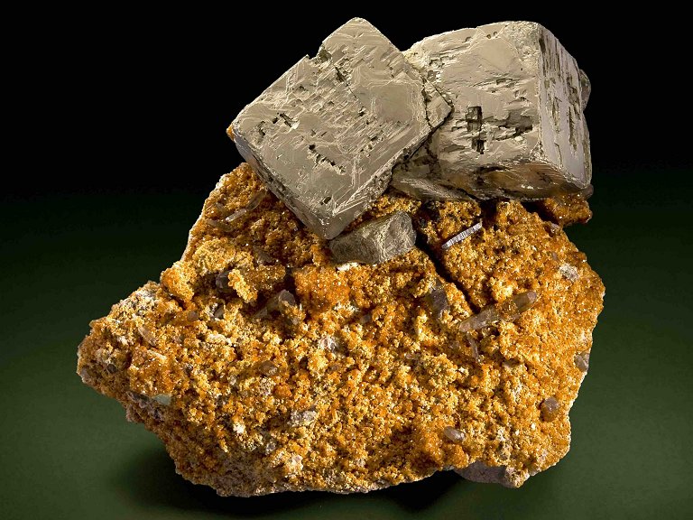 Reclassificao revela 4.000 novos minerais e sua estreita relao com a vida