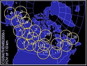 Auroras boreais colidem, produzindo exploses de luzes