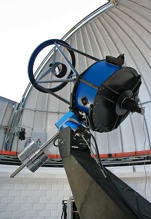 Telescpio robtico vai procurar cometas e exoplanetas