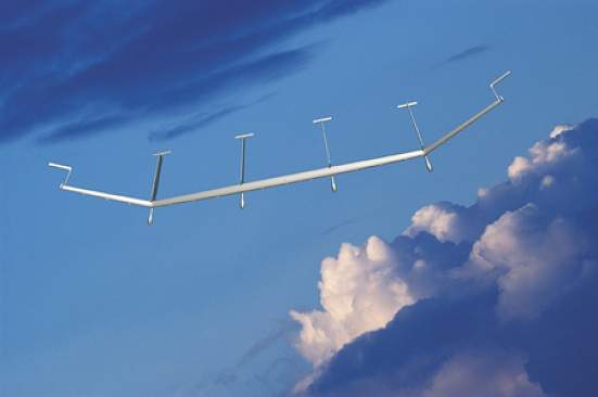 Avião solar deverá permanecer cinco anos voando