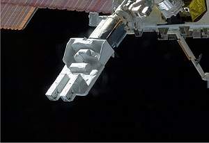 Satlites cientficos so lanados da ISS pela primeira vez