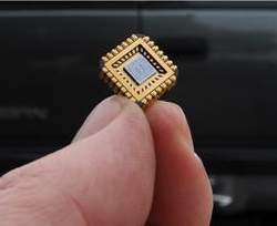 Chip microscpico vai evitar que carros derrapem e capotem