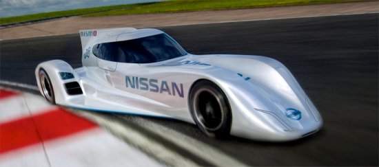 Carro de corrida elétrico bate recorde mundial de velocidade