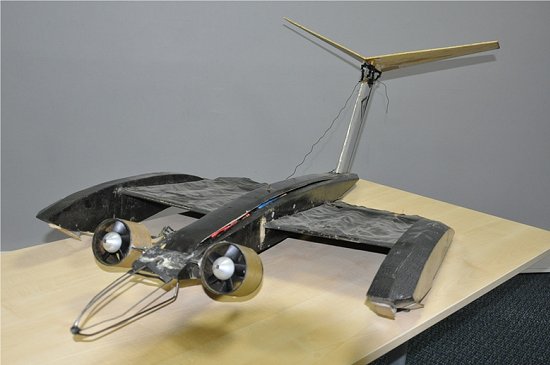 Drone com asa de morcego muda aerodinmica em voo