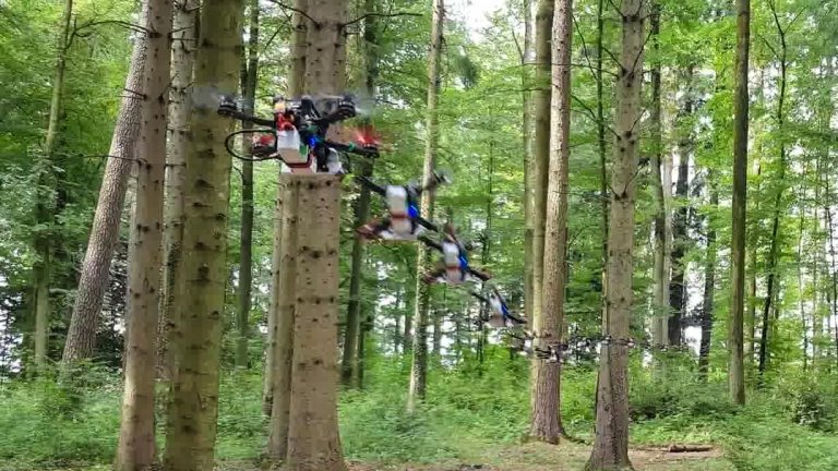 Inteligncia artificial pilota drones em alta velocidade em ambientes desconhecidos