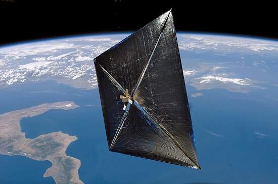 NASA comea teste com vela solar