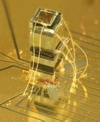 Magnetmetro atmico  sensor magntico cabe em um chip