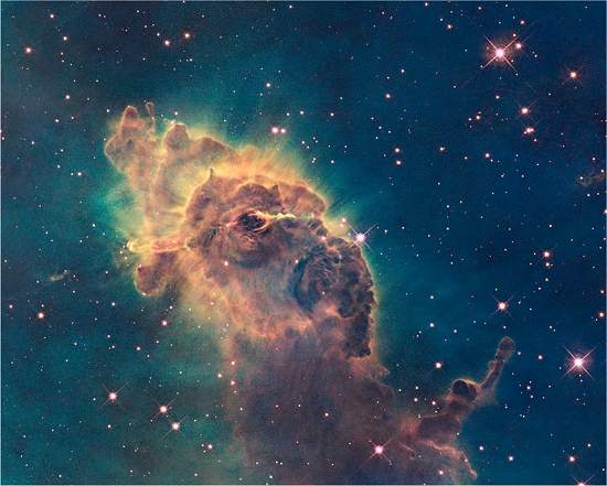 Novo Hubble estreia em grande estilo