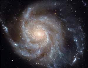 O Universo tem um eixo central de rotao?