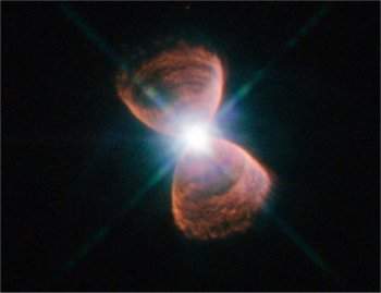 Nebulosas planetrias alinham-se de modo misterioso