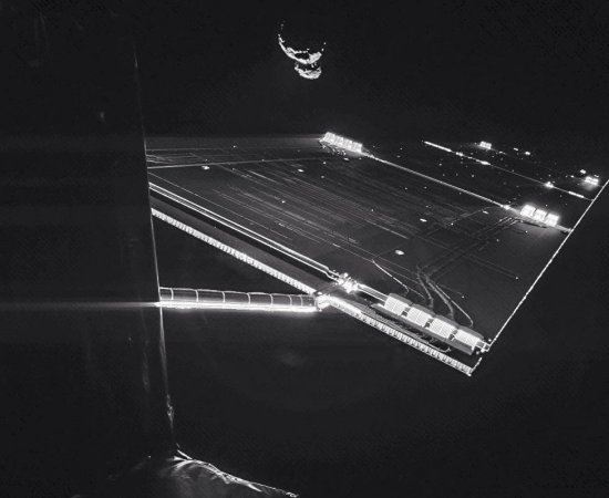 Primeiro <i>selfie</i> espacial: Rosetta e seu cometa