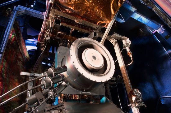 NASA encomenda motor iônico para ir buscar asteroide