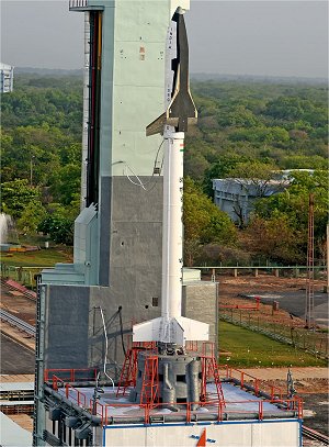 ndia testa nave espacial reutilizvel