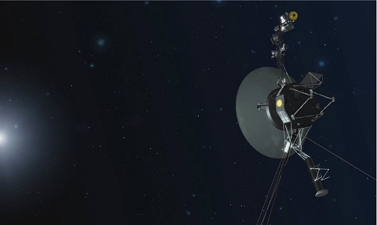 Voyager usa motores pela primeira vez depois de 37 anos