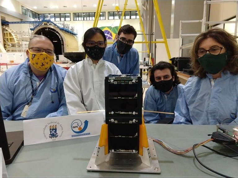 Nanossatlite brasileiro NanoSatC-Br2 pronto para o lanamento