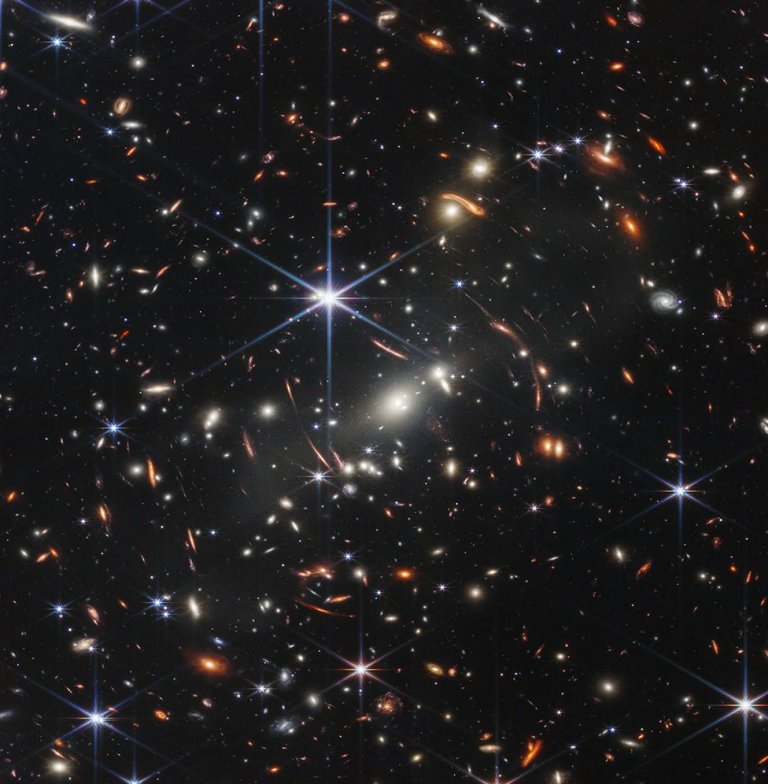 Telescópio James Webb mostra profundezas do Universo com mais nitidez