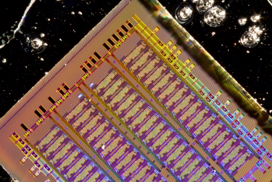 Processador fotnico totalmente compatvel com eletrnica atual