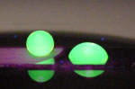 Gotas de gua so movimentadas apenas com luz