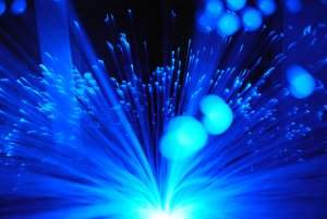 Nova classe de fibras ópticas feitas com cristais semicondutores