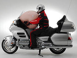 Honda lana motocicleta dotada de air-bag