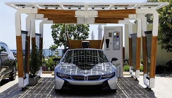 Garagem solar BMW