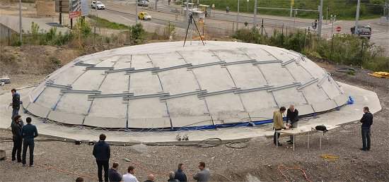 Domos de concreto construdos sem estruturas de apoio