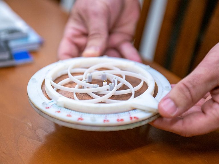 Engenharia mecnica une-se ao eletromagnetismo para criar antenas reconfigurveis