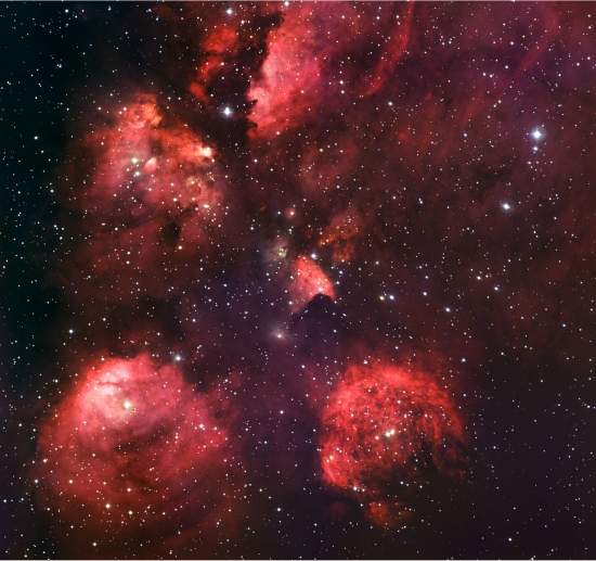 Nebulosa mostra rastros de um gato celeste imaginrio