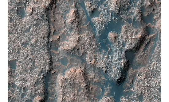 NASA divulga primeiras imagens de Marte sugeridas pelo público