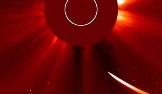 Cometa ISON é destruído ao passar pelo Sol