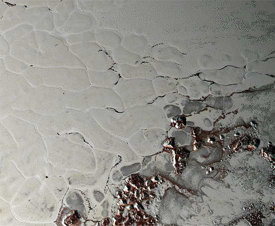 Como se formaram os polgonos no corao de Pluto?