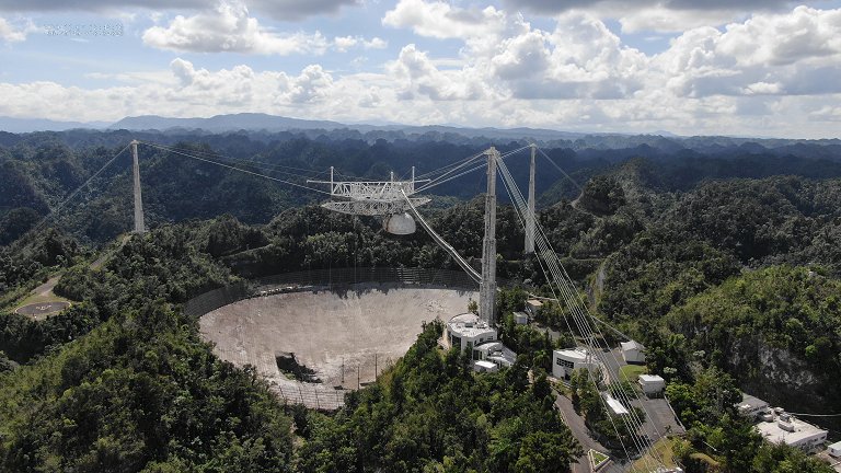 Radiotelescpio de Arecibo ser desativado