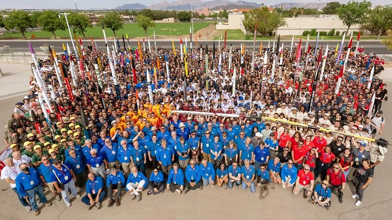 Equipe da USP fica em 2 em competio mundial de foguetes