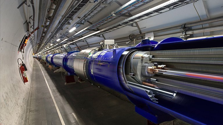 Descoberta do bóson de Higgs tem aniversário marcado por críticas