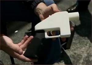 Pistola de plstico  fabricada com impressora 3D