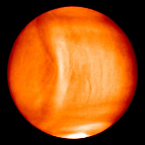 Maior onda do Sistema Solar é fotografada em Vênus