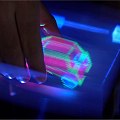 Hologramas 3D podem ser agarrados e manipulados com as mos