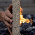 Serragem de madeira � transformada em material resistente ao fogo